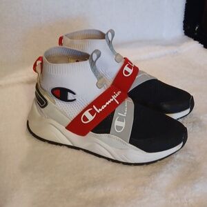 Champion shoes women's size 7.5